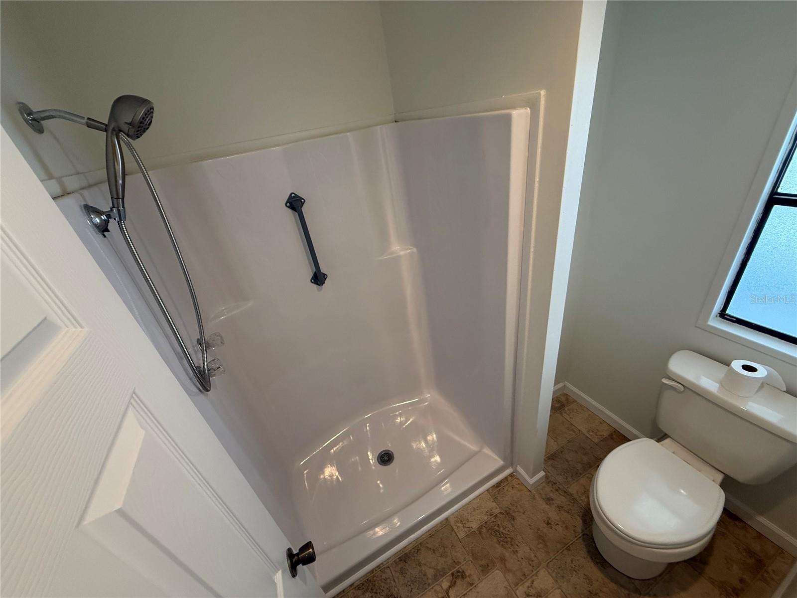 CONTINENTAL CNTRY CLUB INC RESIDENCE - Residential