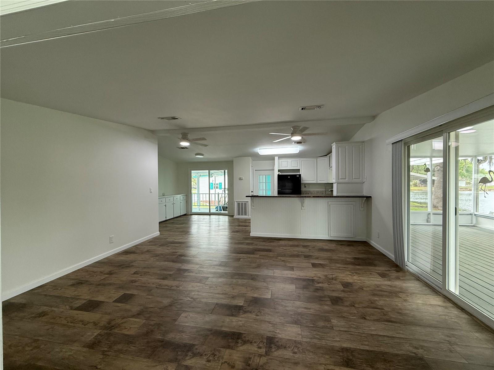 CONTINENTAL CNTRY CLUB INC RESIDENCE - Residential