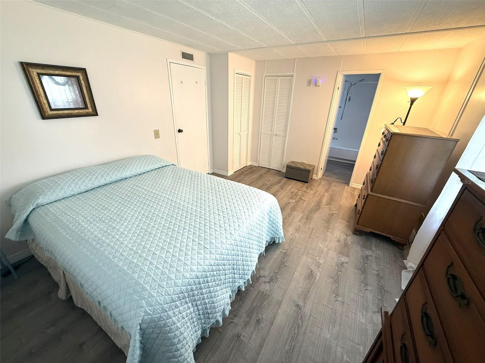 HARBOR ISLES - Residential