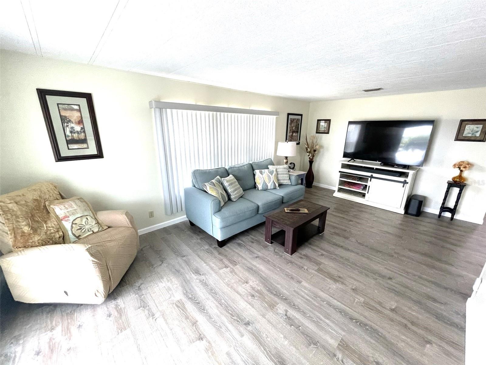 HARBOR ISLES - Residential