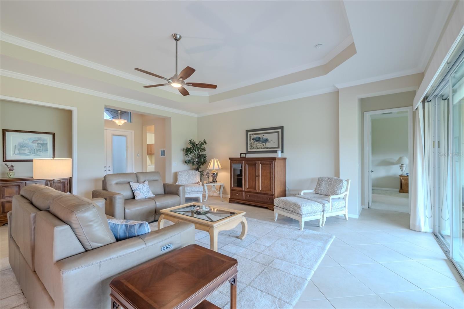 VALENCIA LAKES TR I - Residential