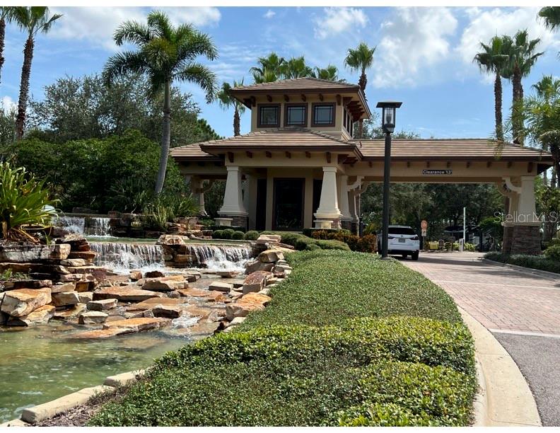 VALENCIA LAKES TR I - Residential
