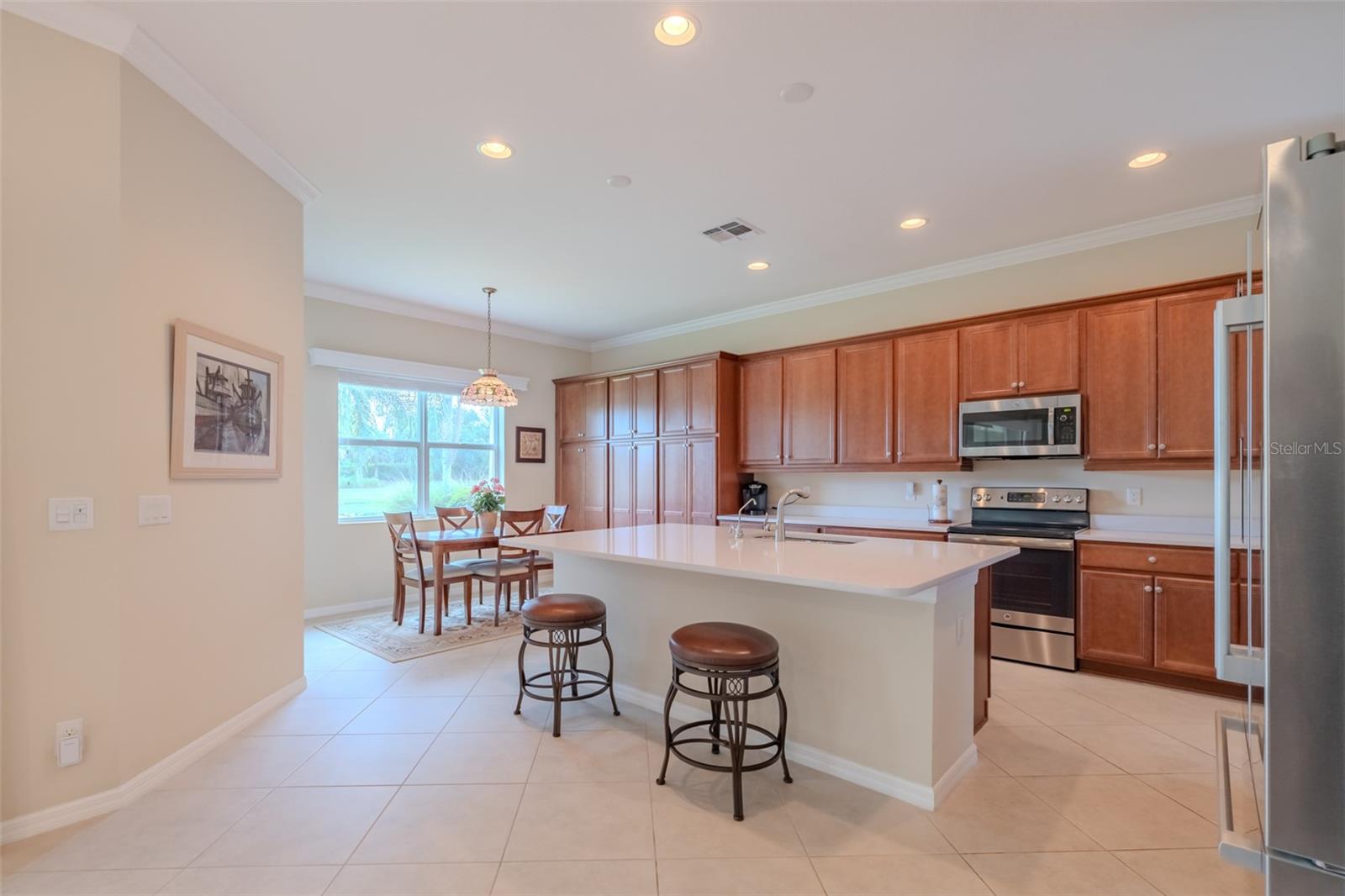 VALENCIA LAKES TR I - Residential