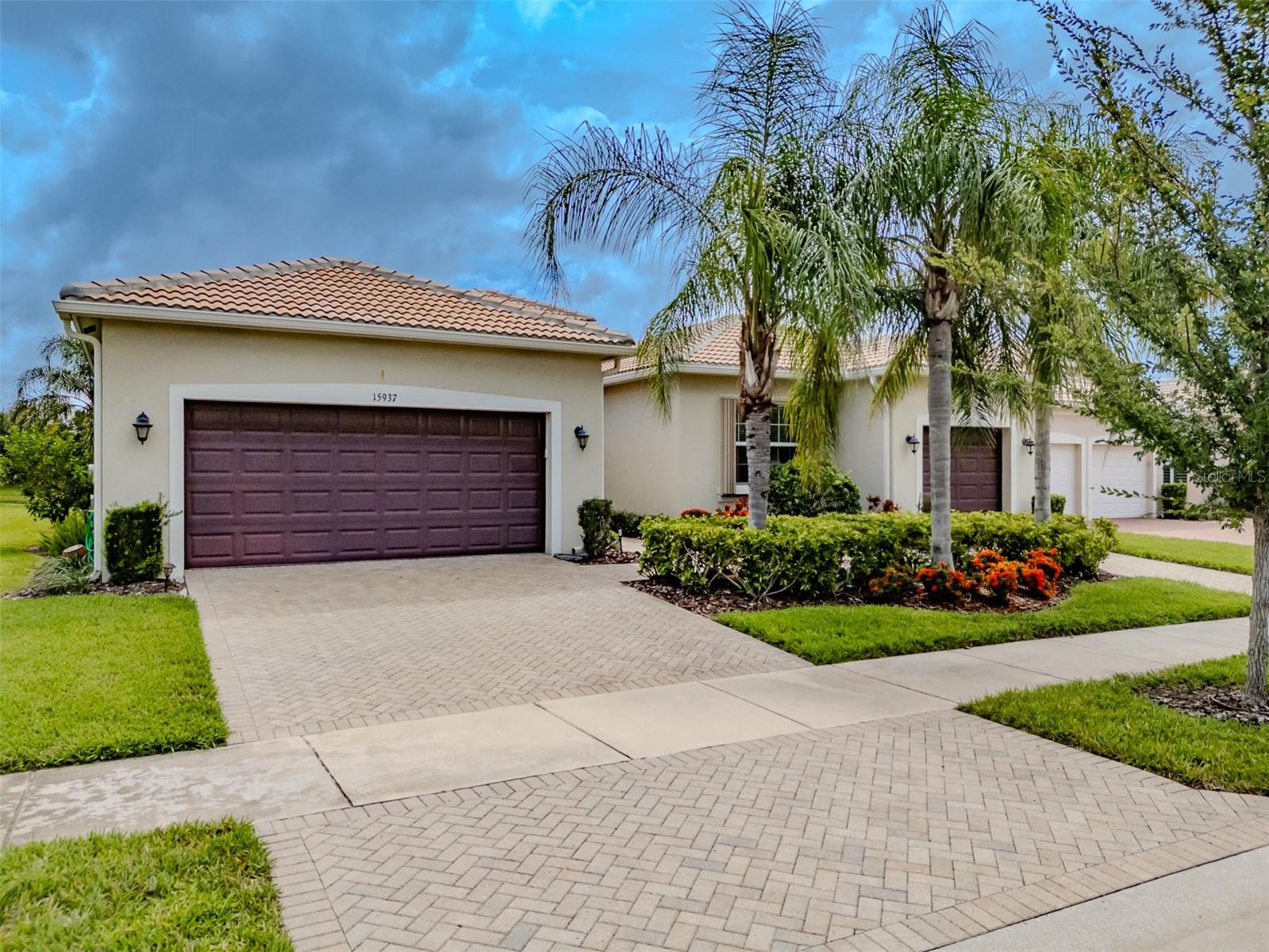 VALENCIA LAKES TR I - Residential
