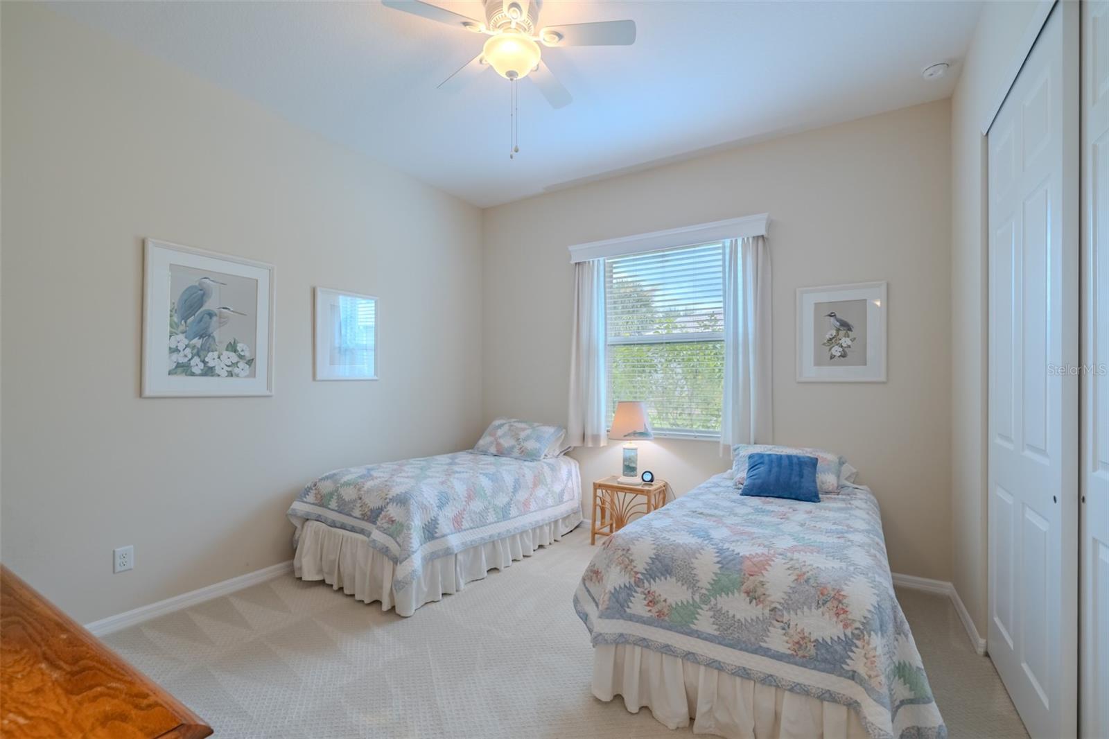 VALENCIA LAKES TR I - Residential