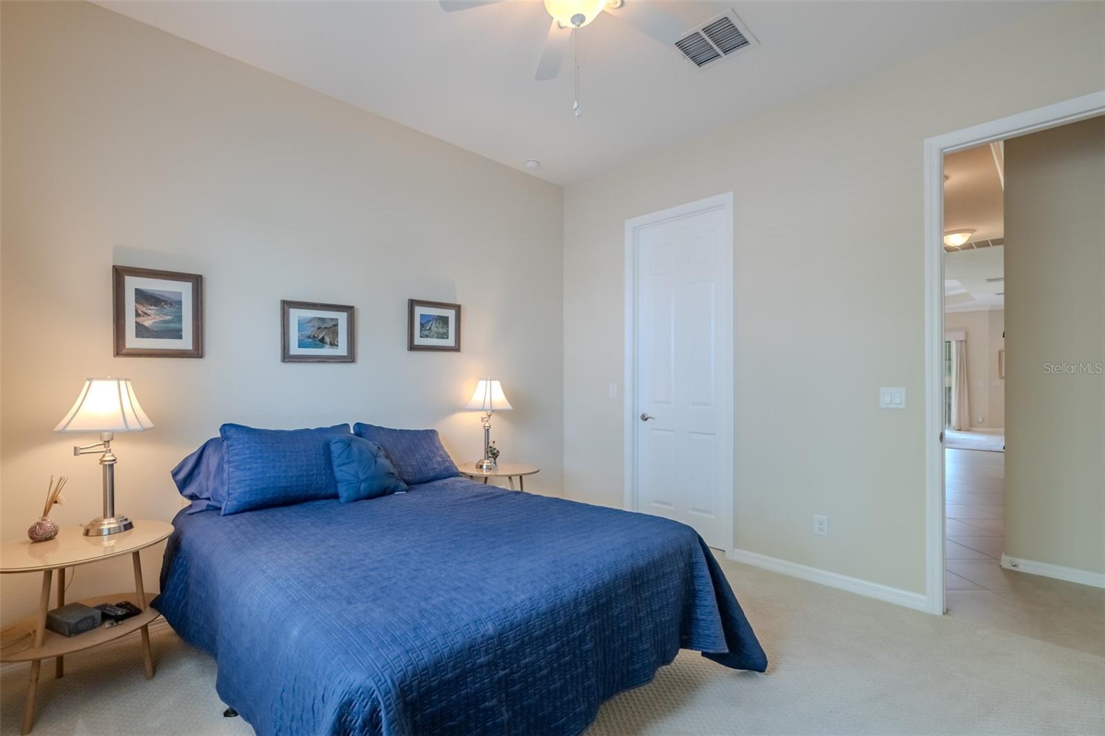 VALENCIA LAKES TR I - Residential