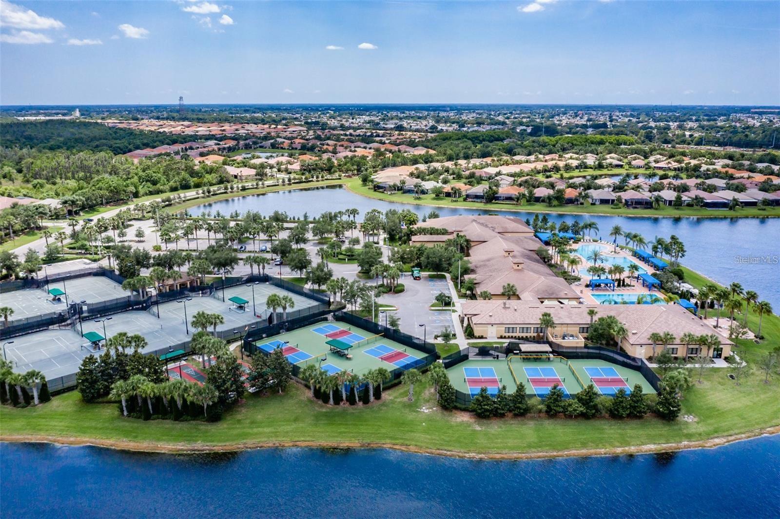 VALENCIA LAKES TR I - Residential