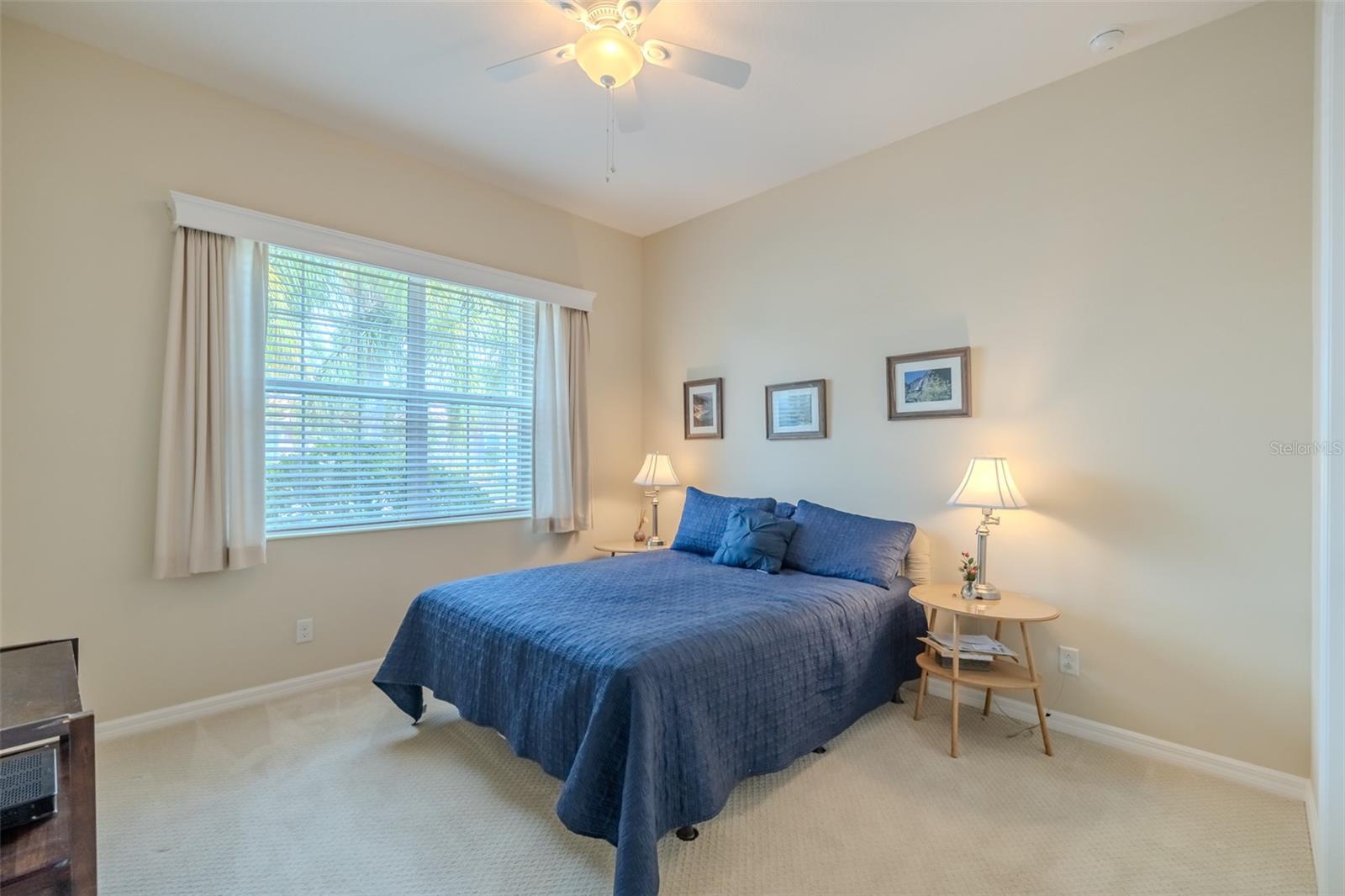 VALENCIA LAKES TR I - Residential