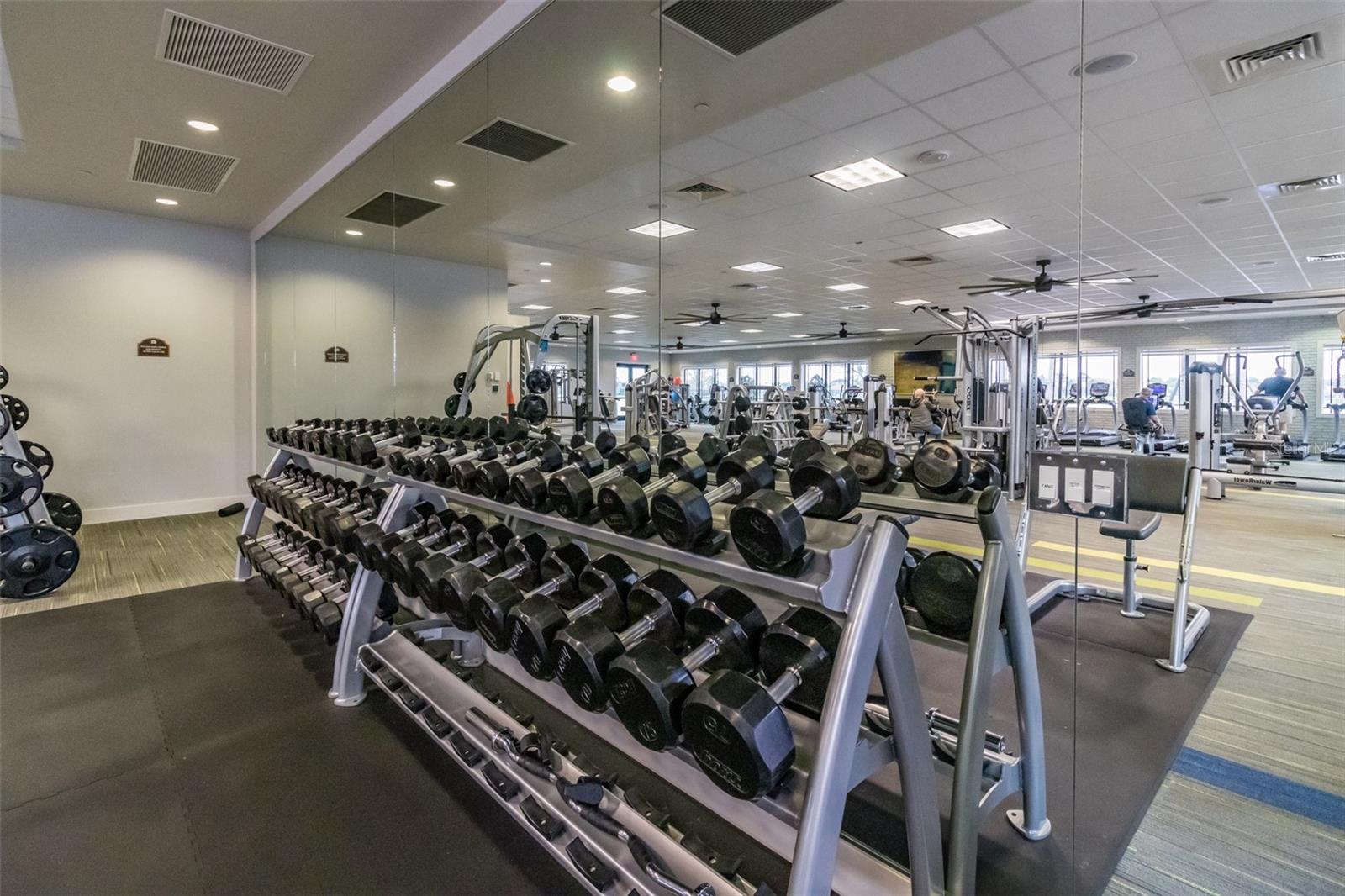 VALENCIA LAKES TR I - Residential