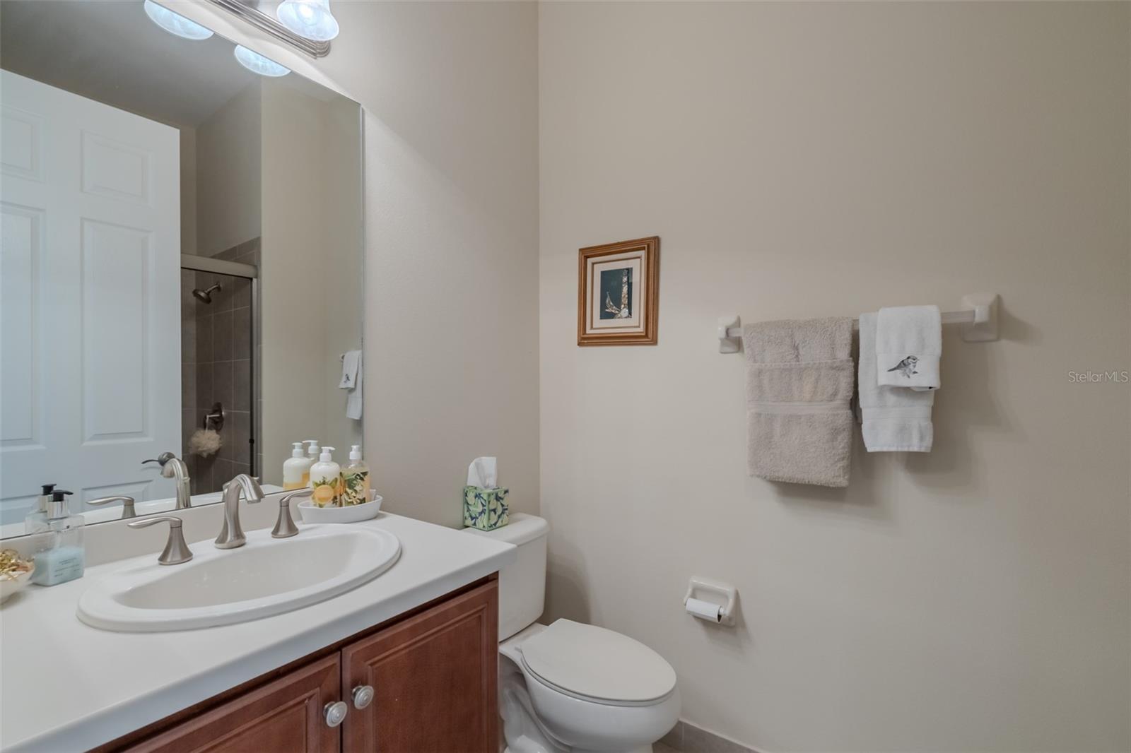 VALENCIA LAKES TR I - Residential