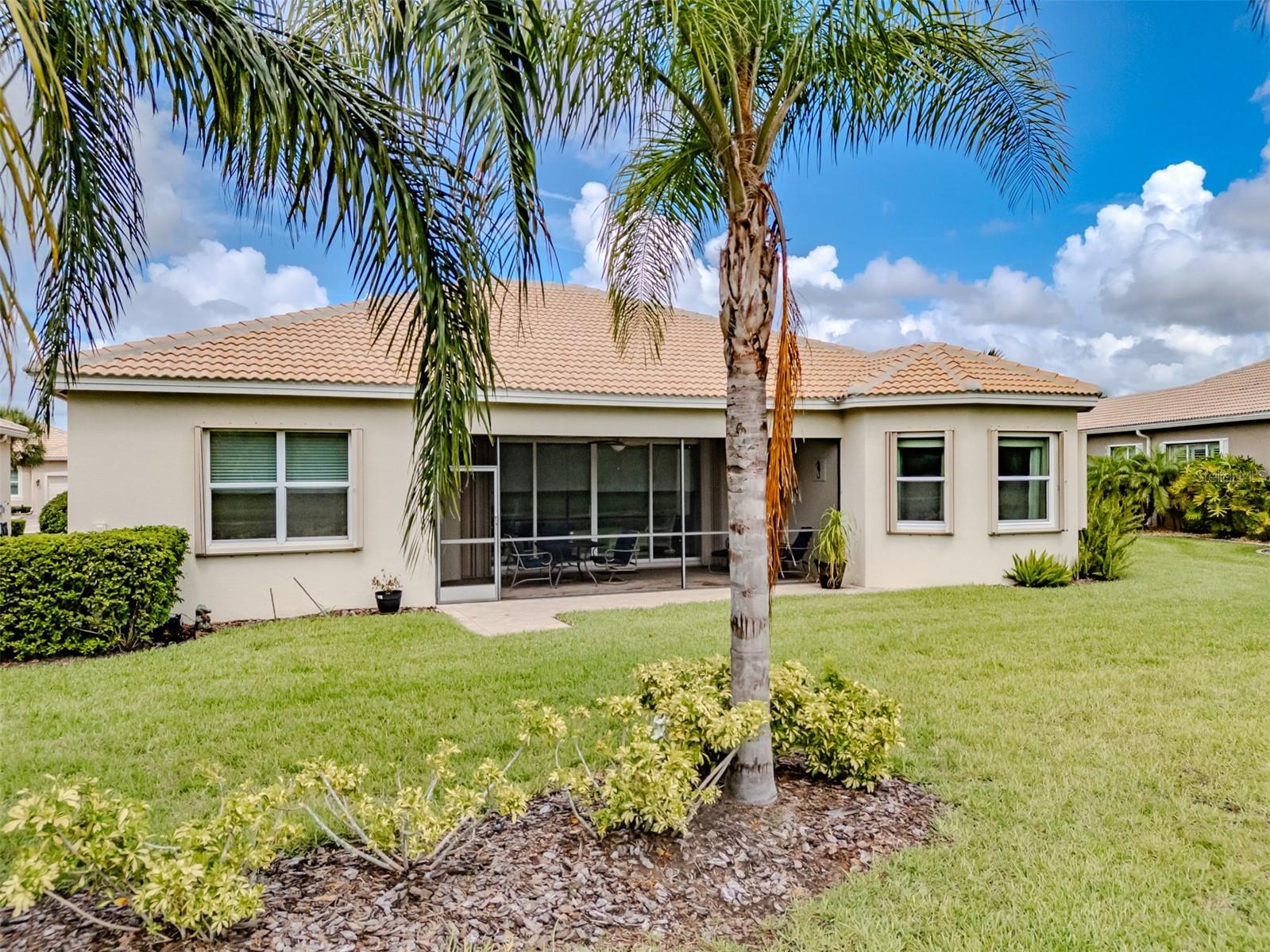 VALENCIA LAKES TR I - Residential
