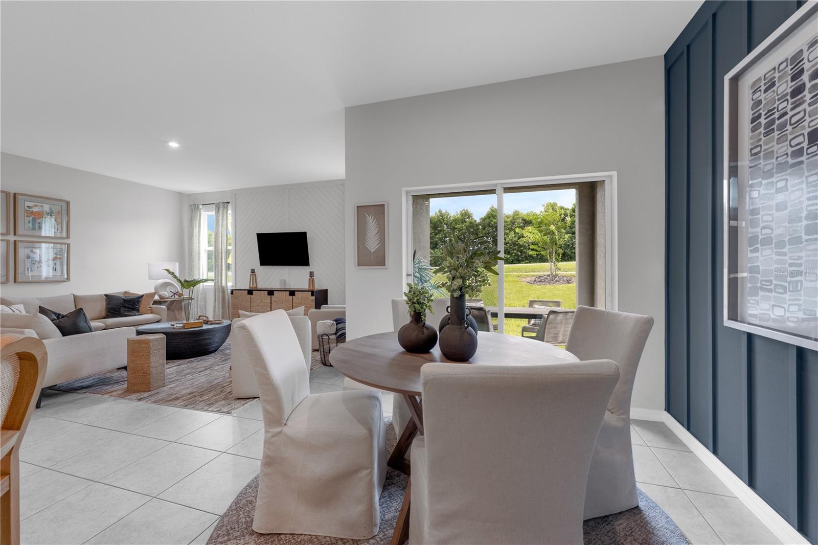 SCENIC TERRACE - Residential