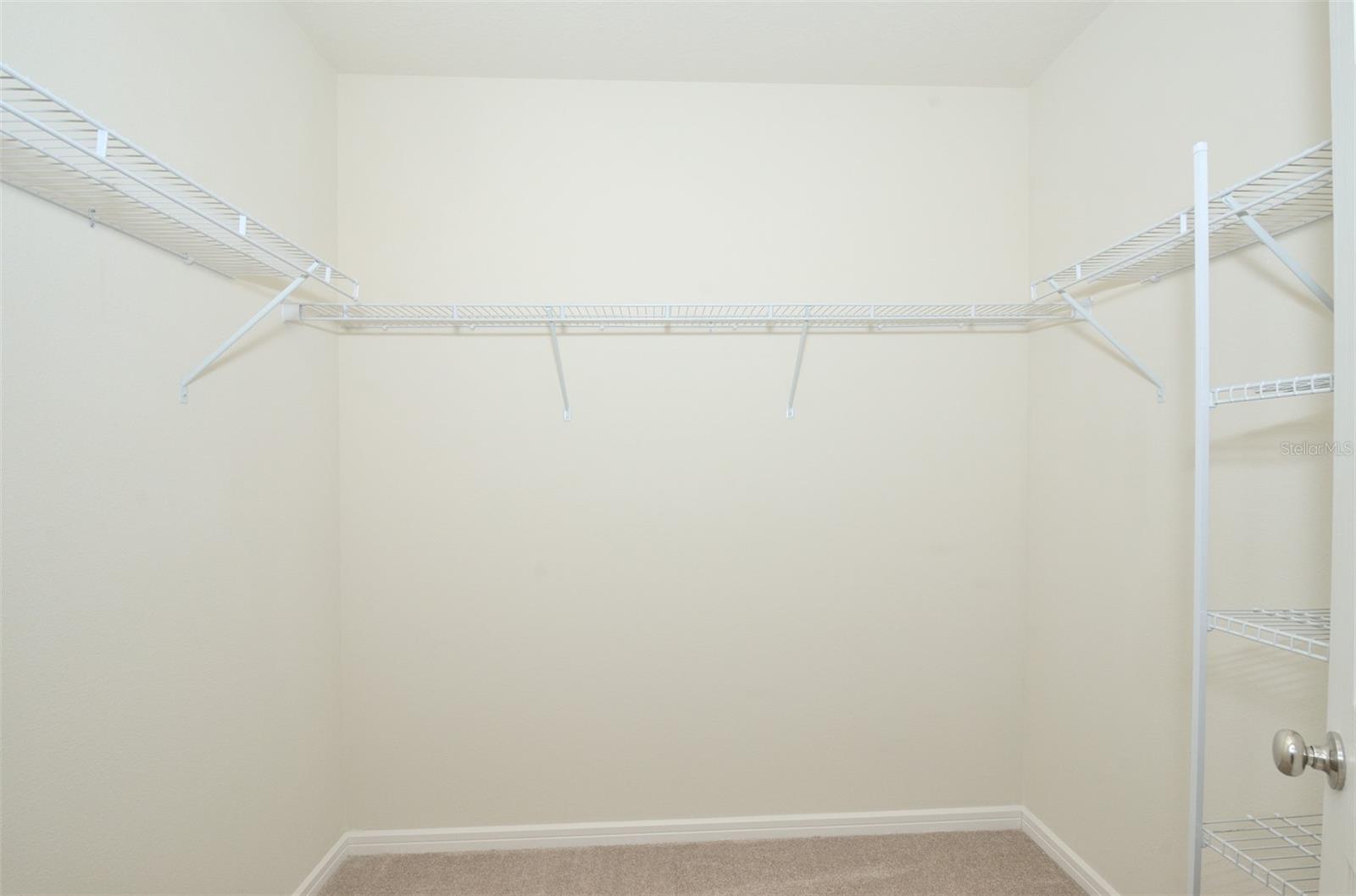 FOREST LAKE - Residential Lease