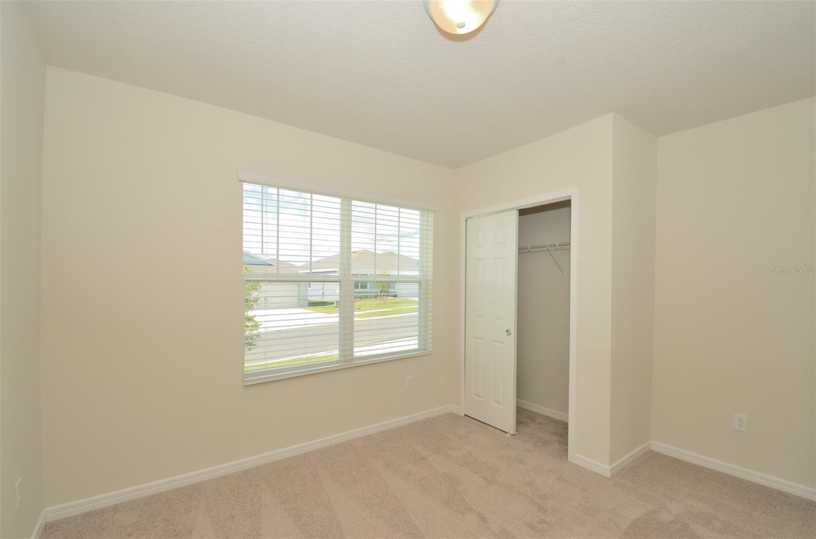 FOREST LAKE - Residential Lease