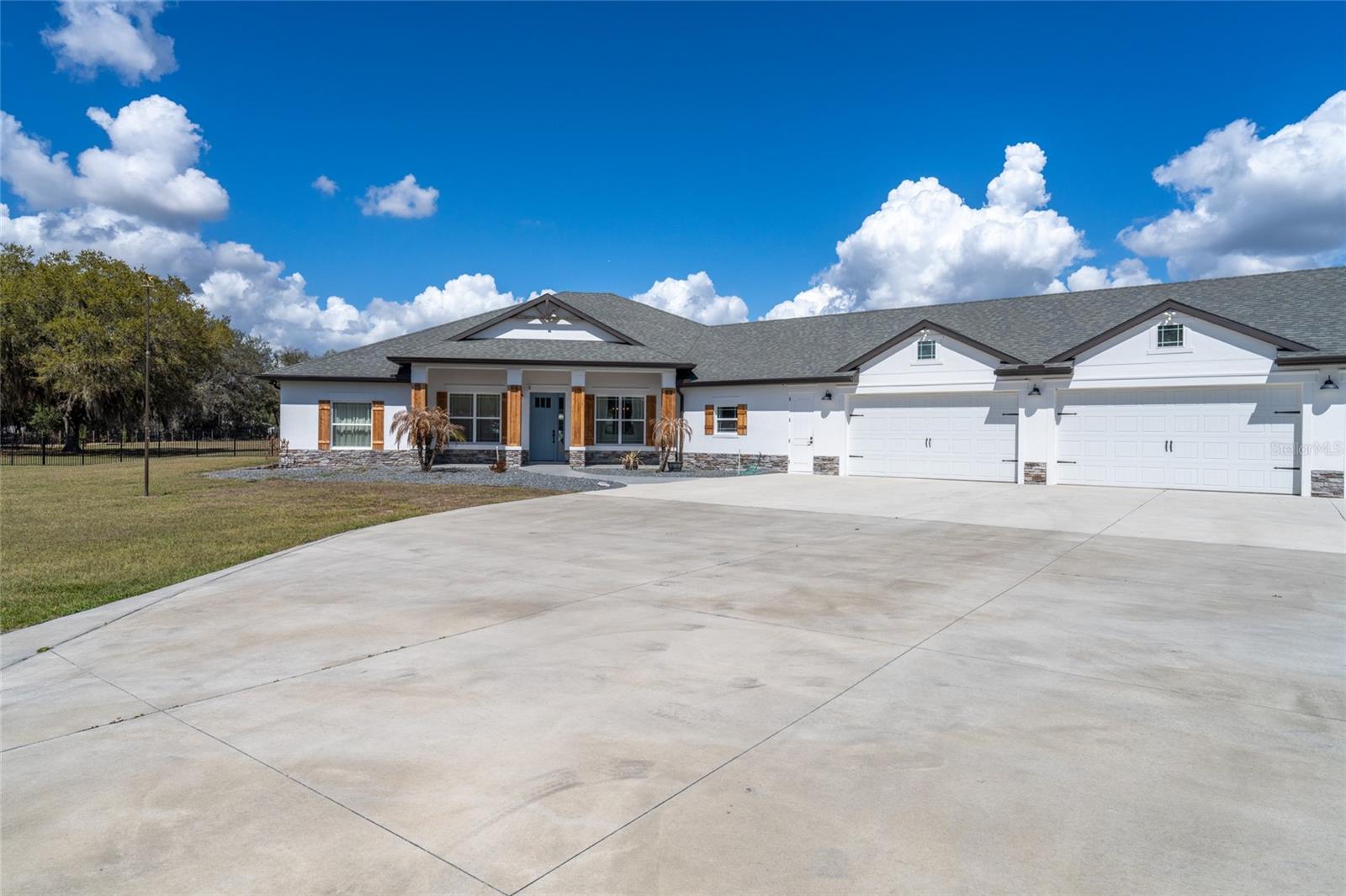 FRUITLAND PARK UNPLATTED - Residential