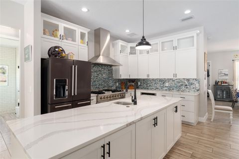 Tiny photo for 4821 Sunnyside Drive, Fruitland Park, FL 34731 (MLS # G5109466)