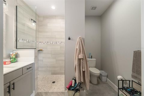 Tiny photo for 4821 Sunnyside Drive, Fruitland Park, FL 34731 (MLS # G5109466)