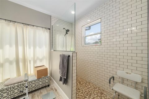 Tiny photo for 4821 Sunnyside Drive, Fruitland Park, FL 34731 (MLS # G5109466)