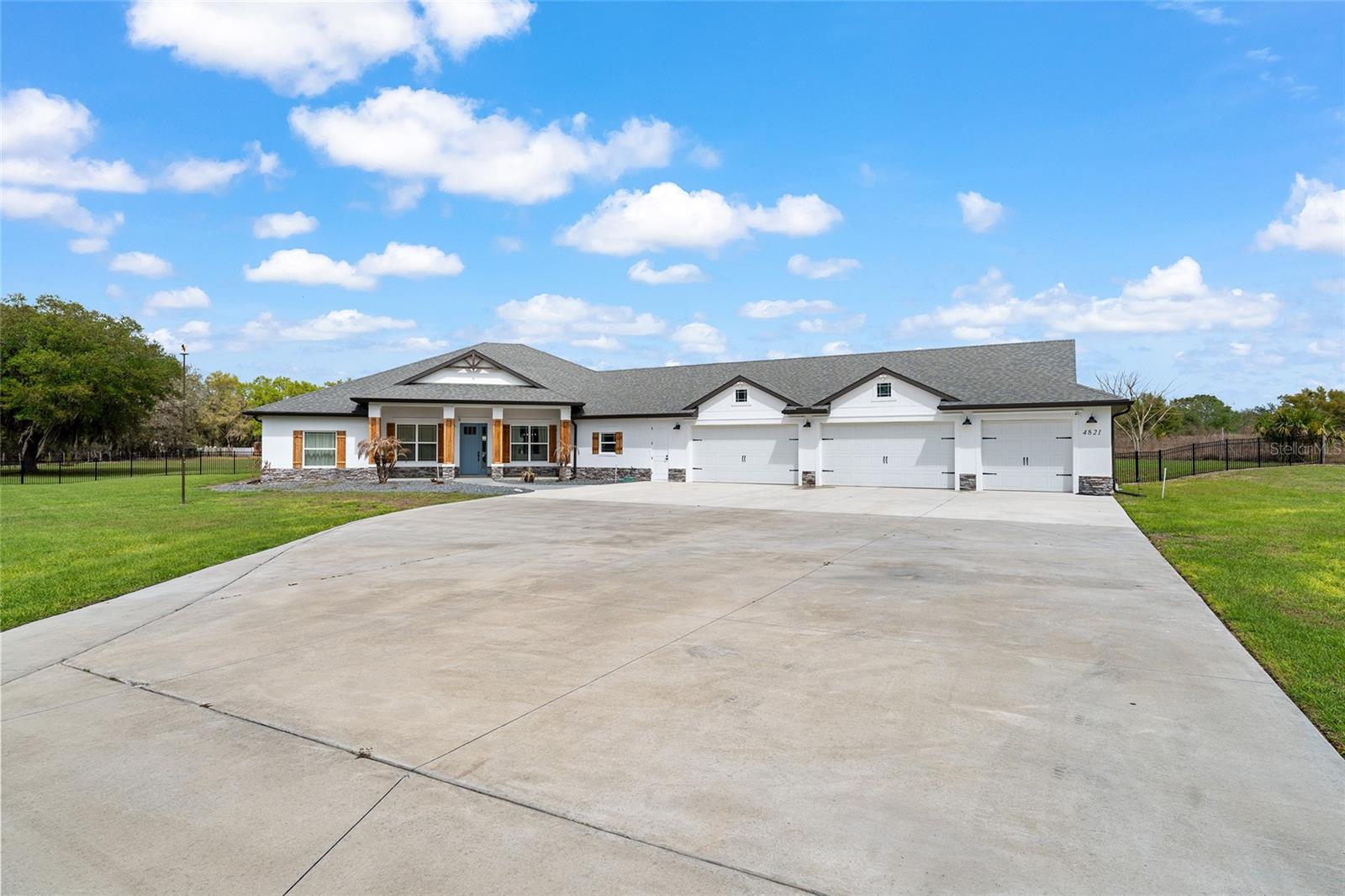 FRUITLAND PARK UNPLATTED - Residential