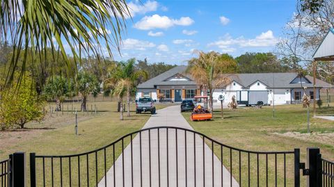 Tiny photo for 4821 Sunnyside Drive, Fruitland Park, FL 34731 (MLS # G5109466)