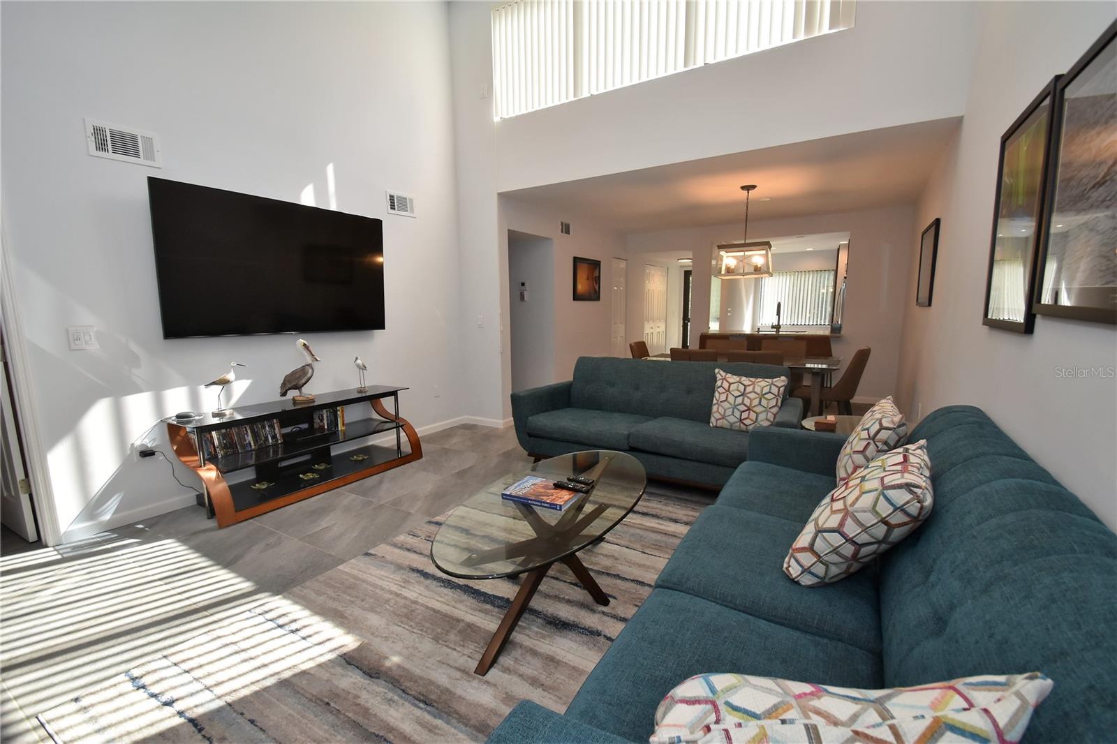 PELICAN COVE XIII - Residential Lease