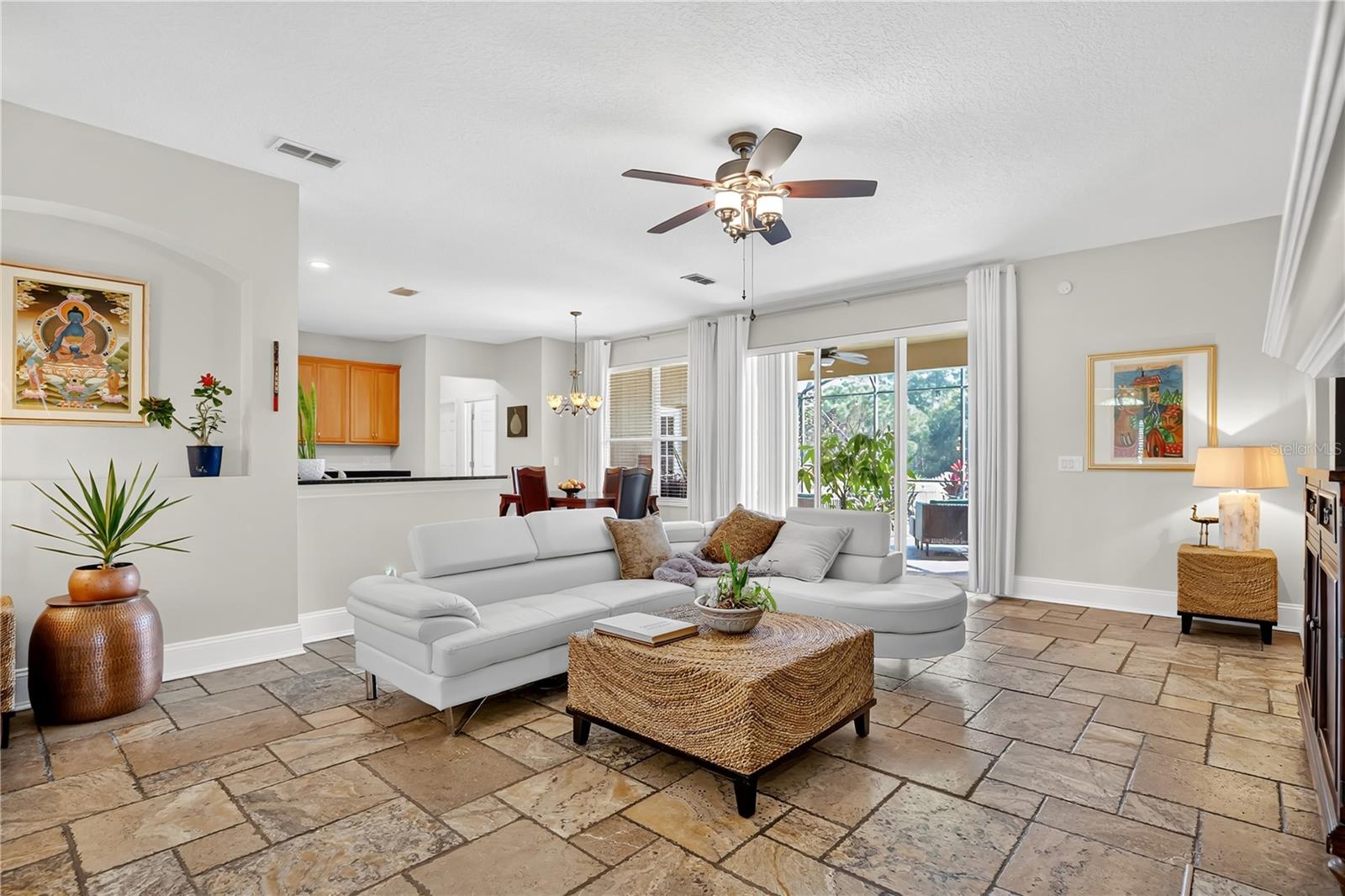 HAMILTON PLACE - Residential