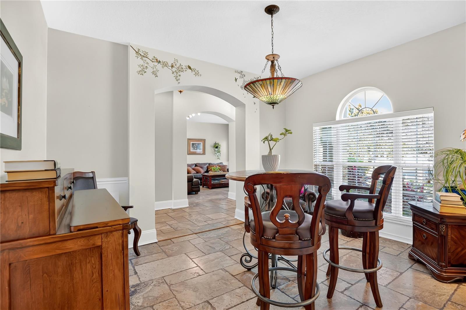 HAMILTON PLACE - Residential