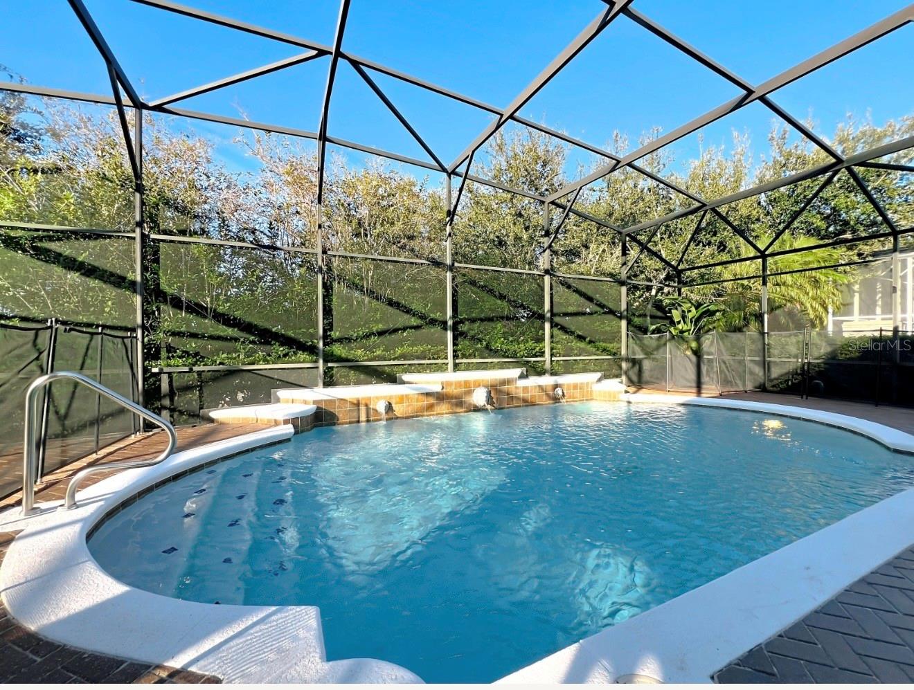 PALISADES PH 02E LT 208 - Residential Lease