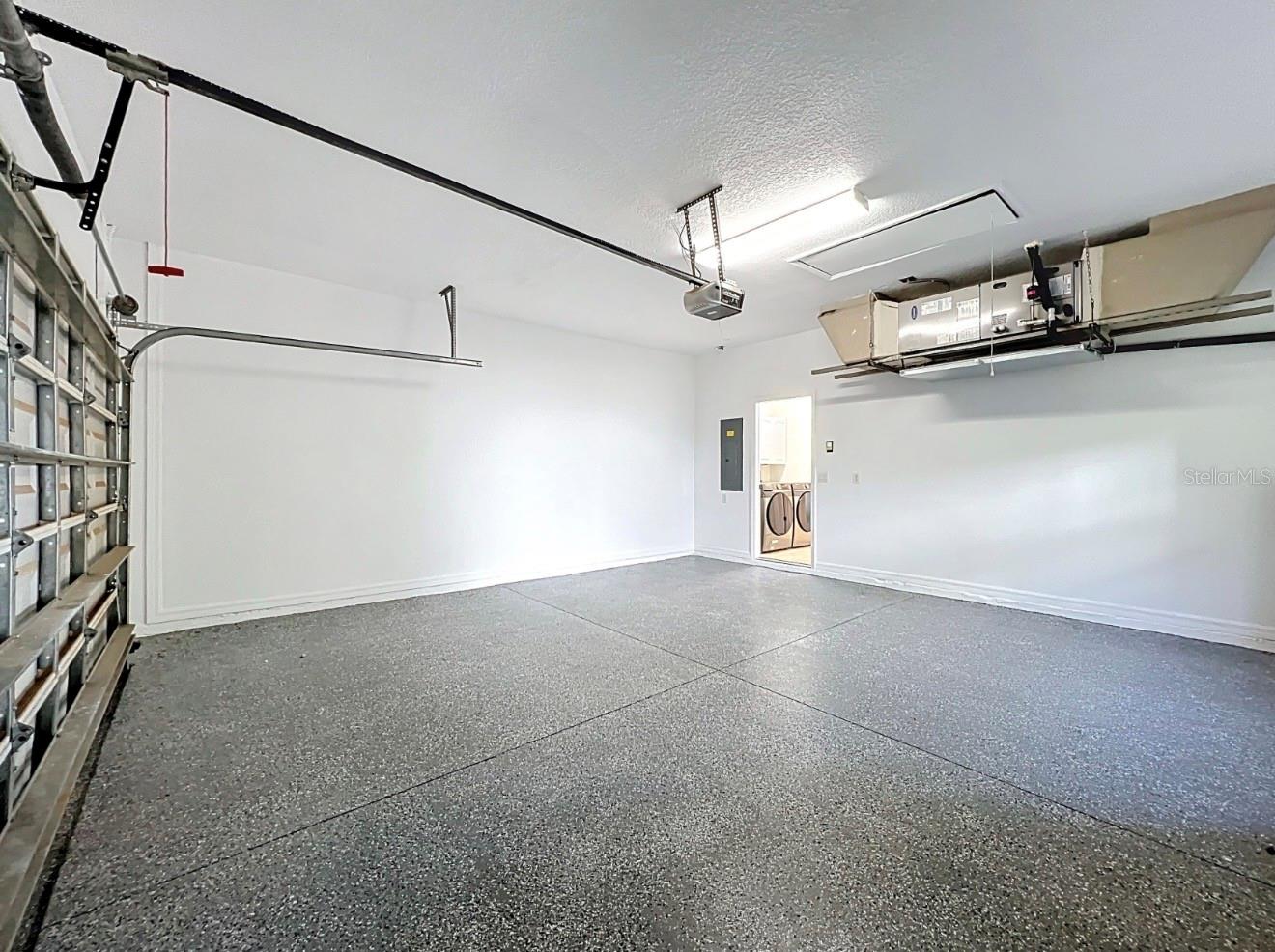 PALISADES PH 02E LT 208 - Residential Lease