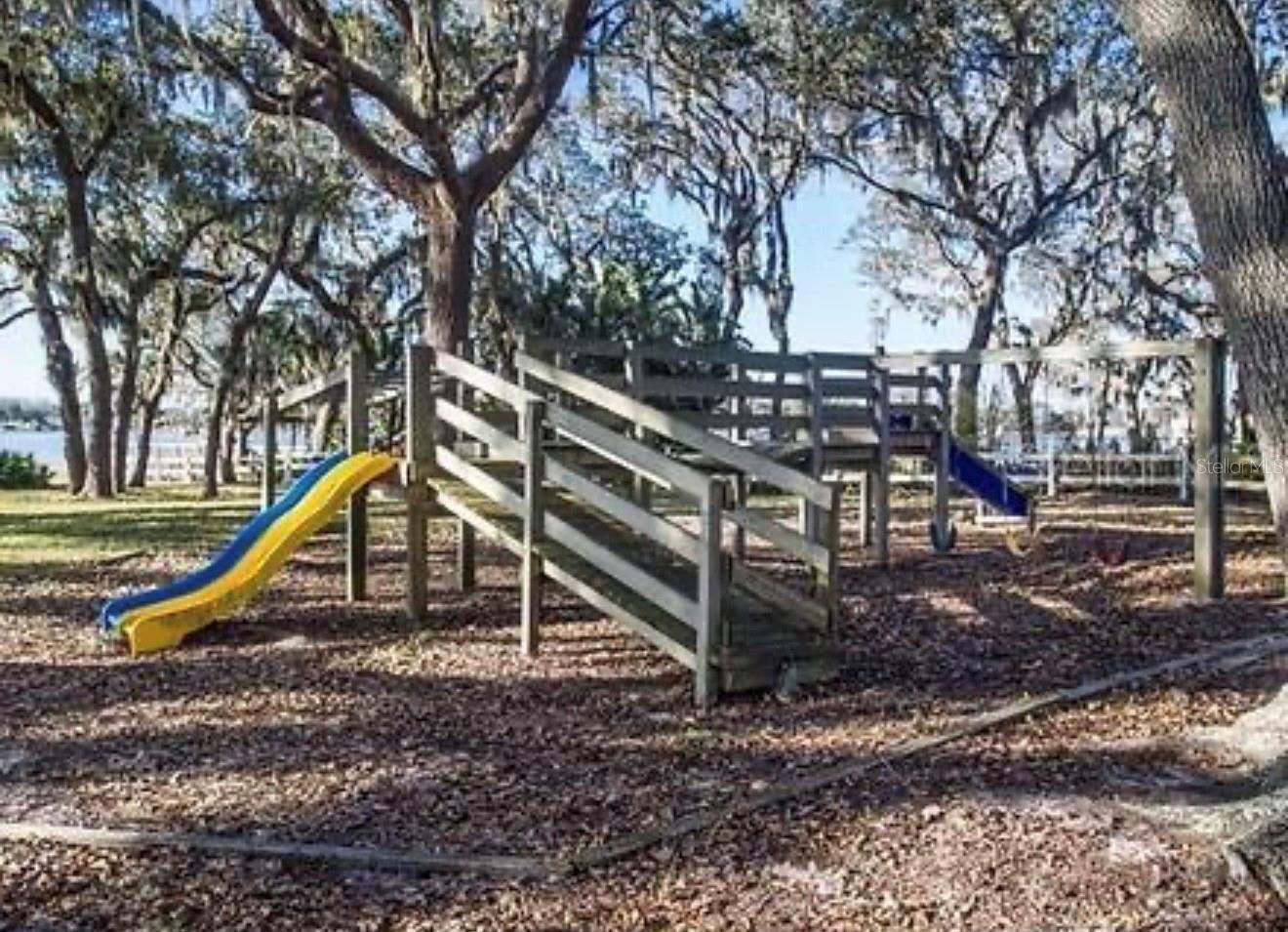 PALISADES PH 02E LT 208 - Residential Lease