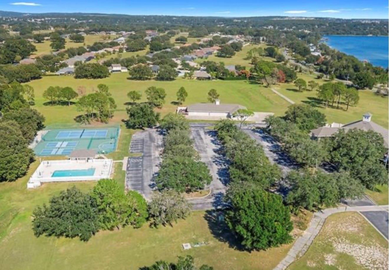 PALISADES PH 02E LT 208 - Residential Lease