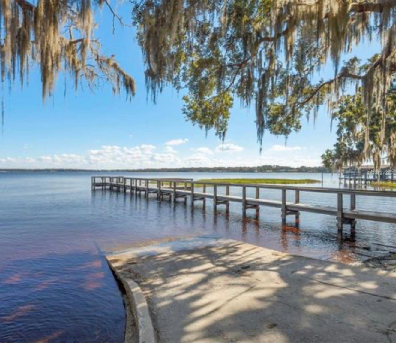 PALISADES PH 02E LT 208 - Residential Lease