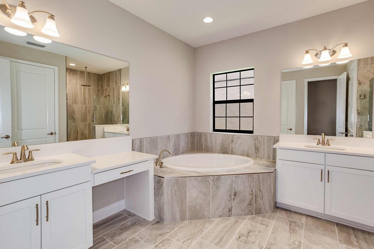 B AND D HAWKSTONE PHASE I LOT 3 BLOCK 1 - Residential