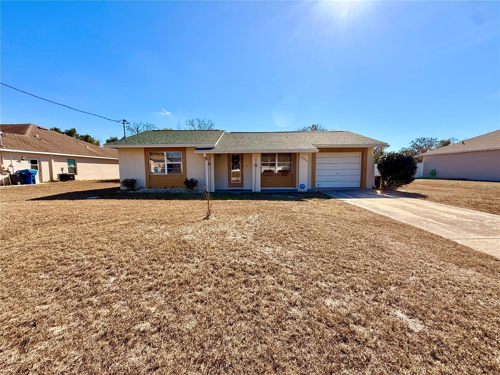 SPRING HILL - Residential Lease