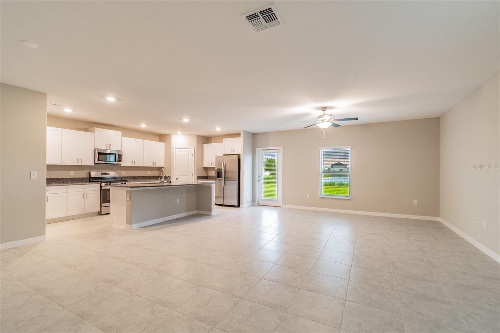 5064 WHITE CHICORY DRIVE
