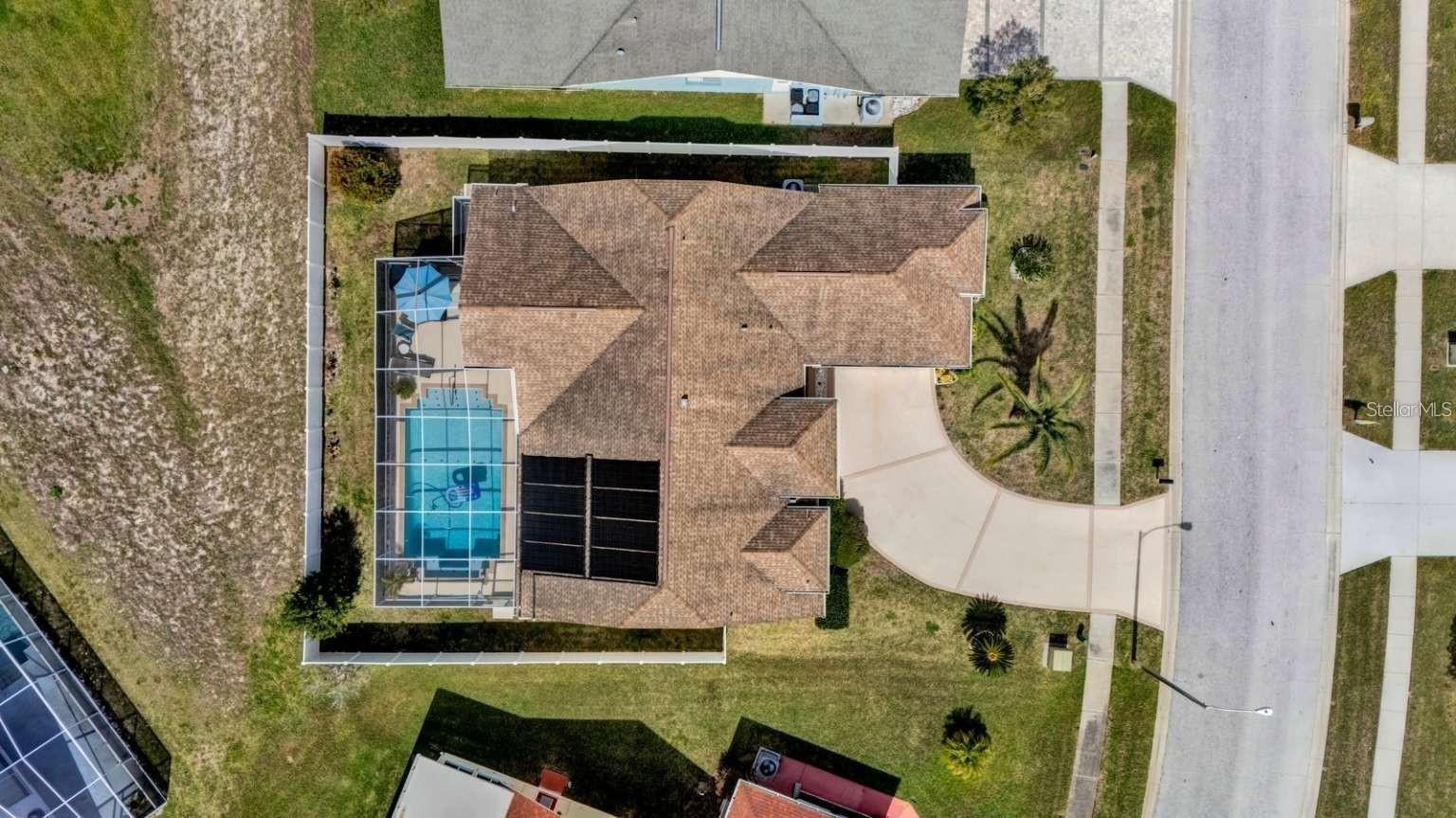 FAIRWAY OAKS - Residential