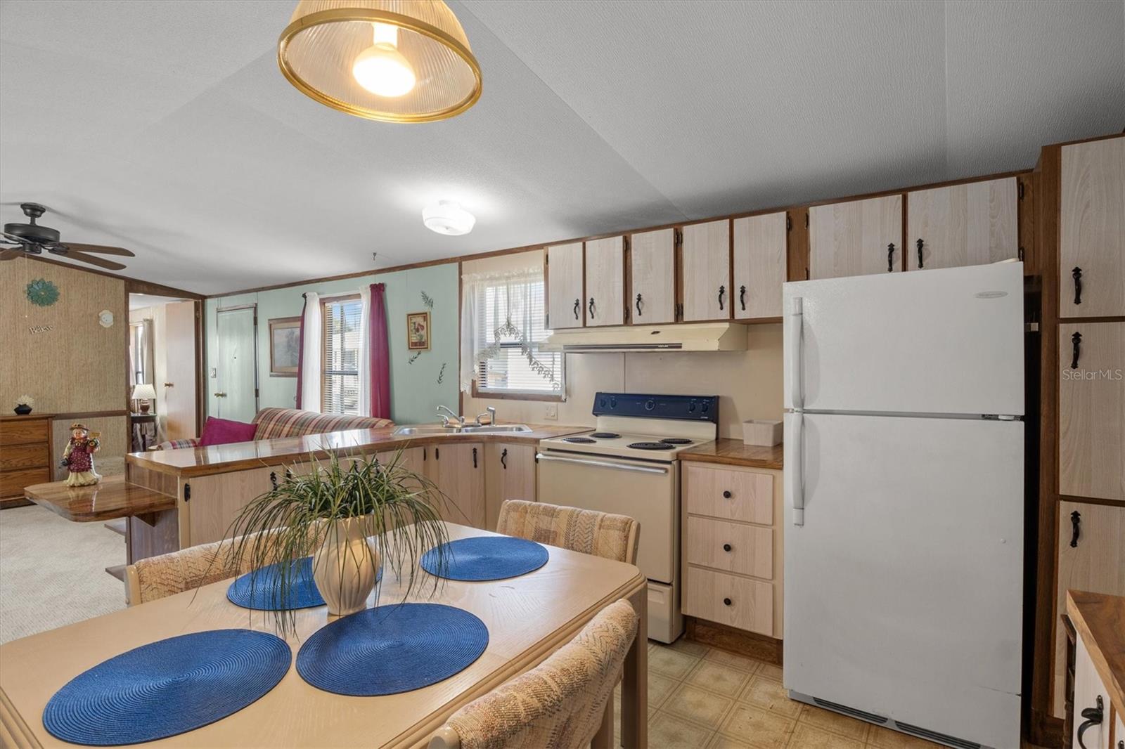 TWIN FOUNTAINS INC A CONDO MHP - Residential