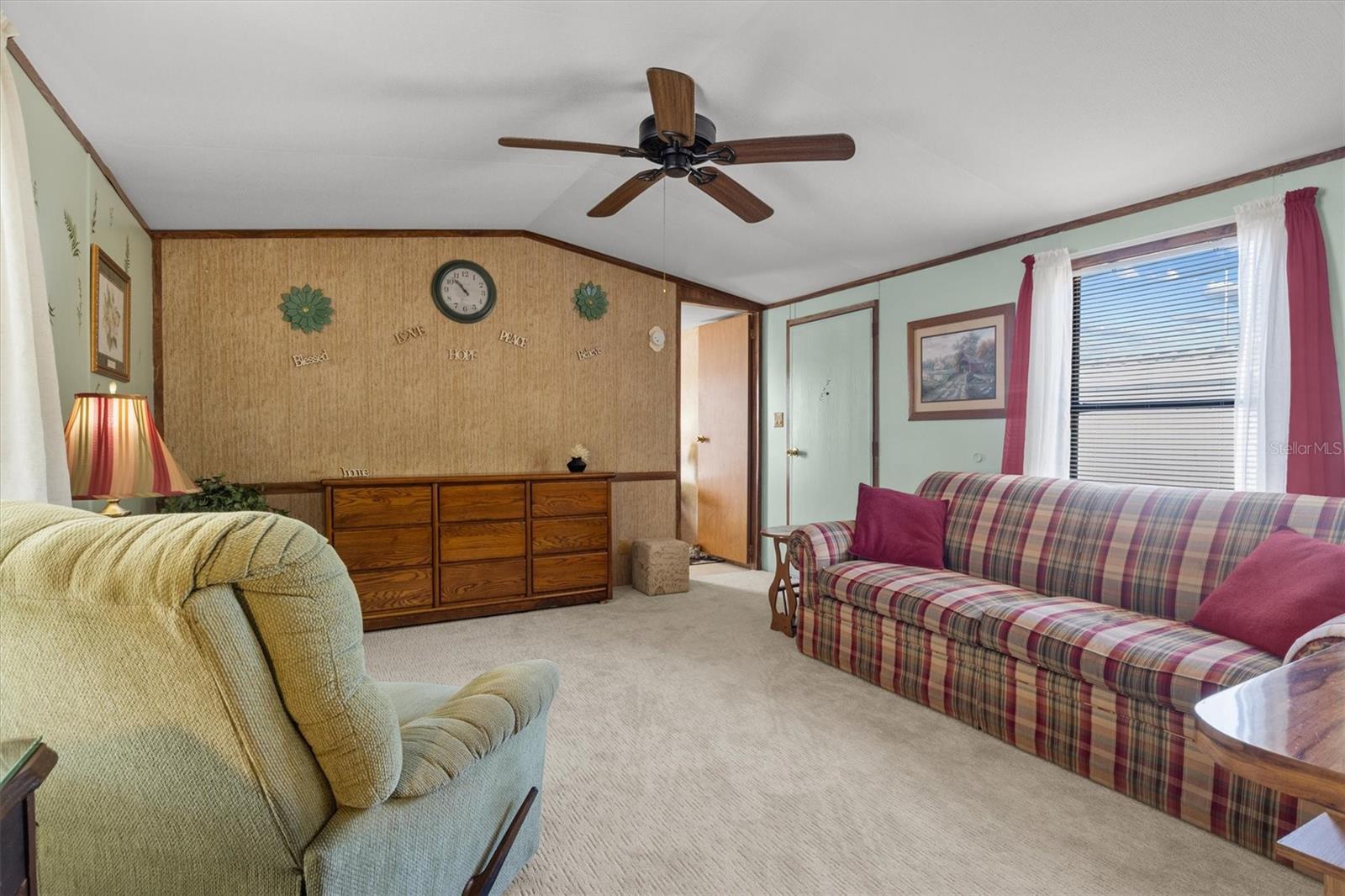 TWIN FOUNTAINS INC A CONDO MHP - Residential