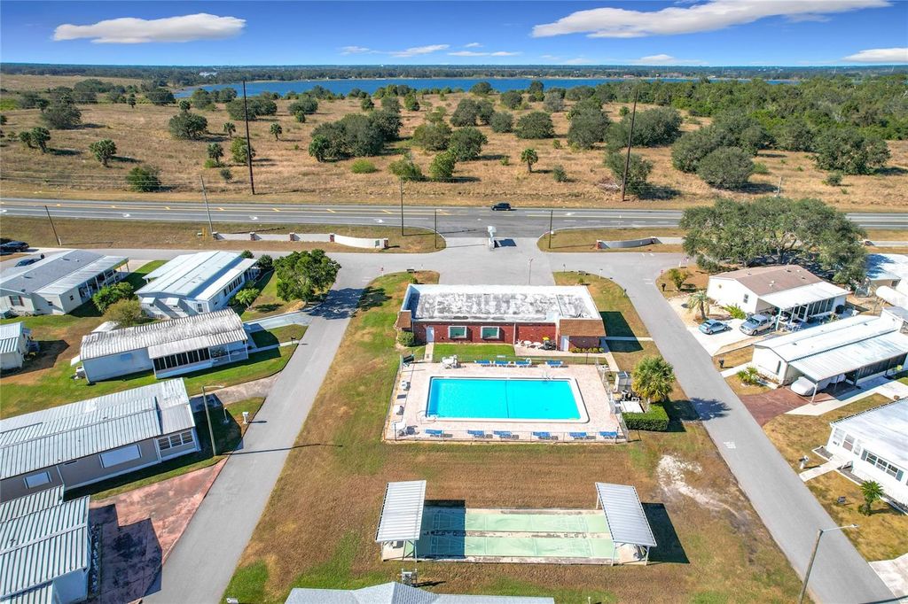 Photo of 131 Edgewood Blvd, Lake Wales, FL 33898 (MLS # S5138782)