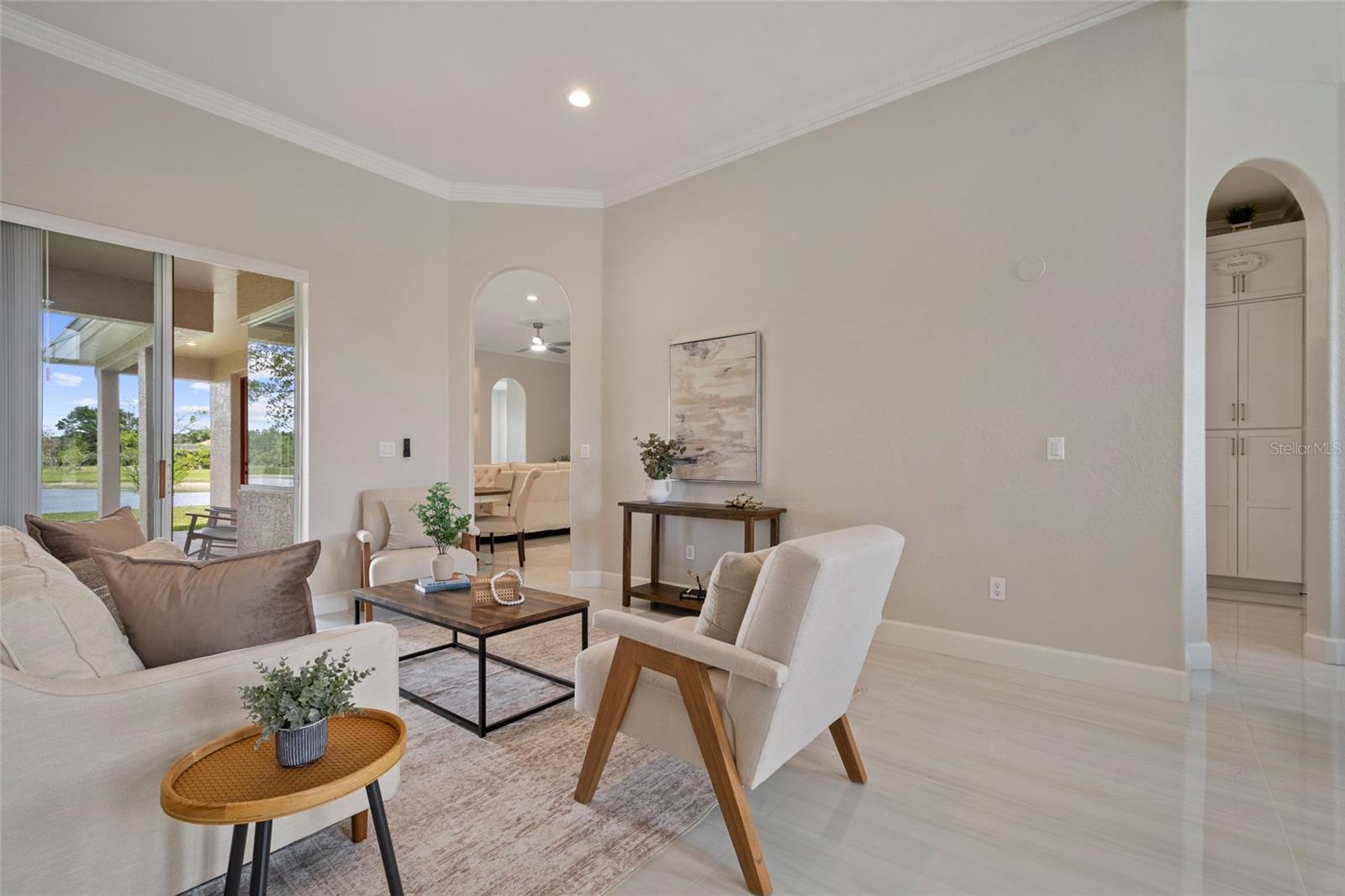 FOUNTAINS/RIO PINAR - Residential