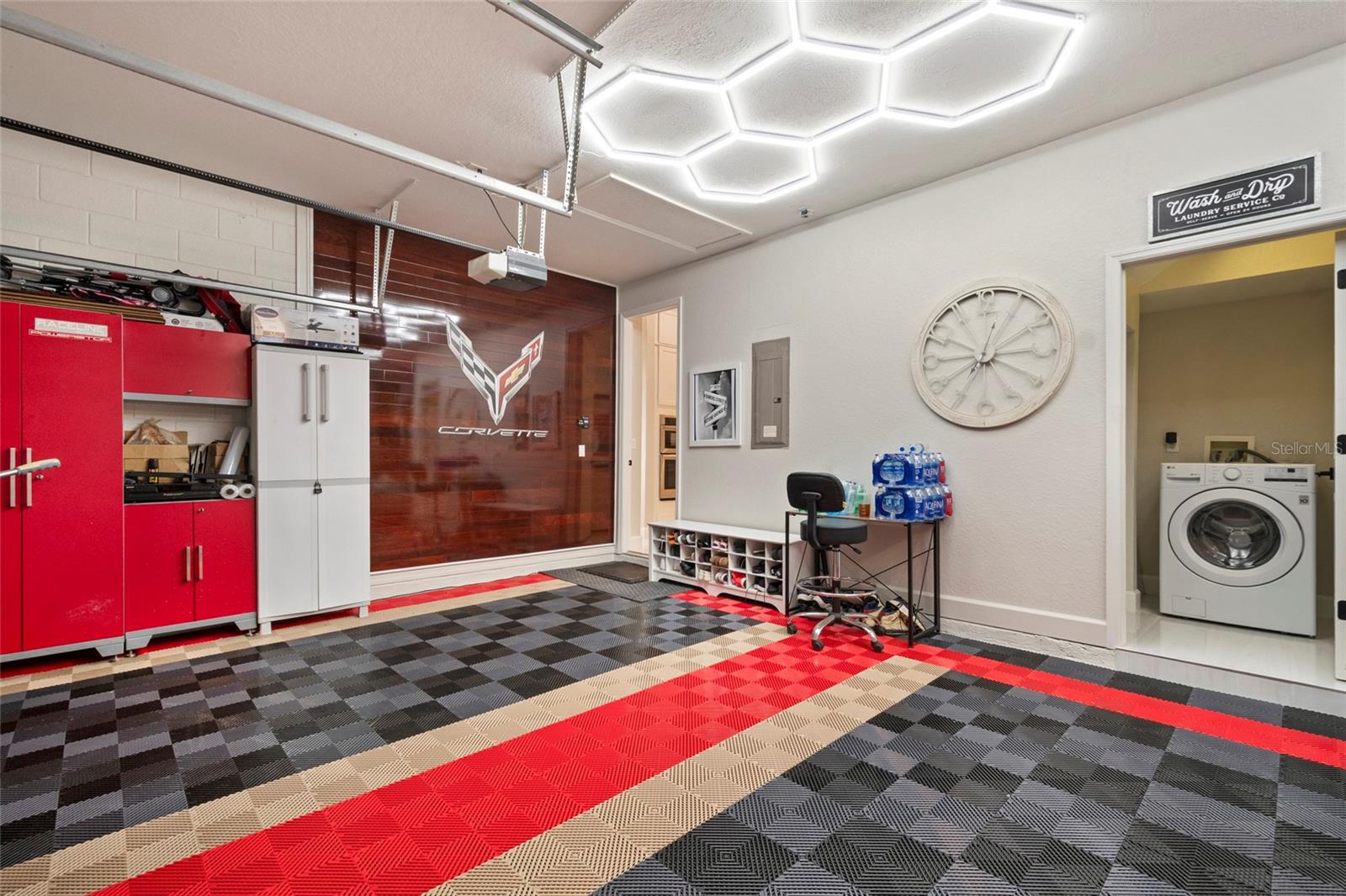 FOUNTAINS/RIO PINAR - Residential