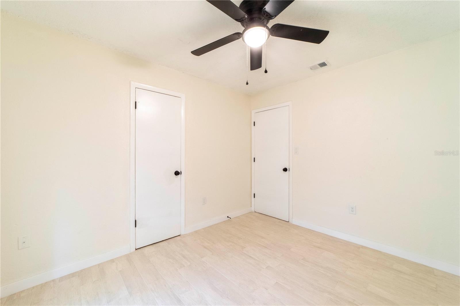 MOUNT DORA - Residential