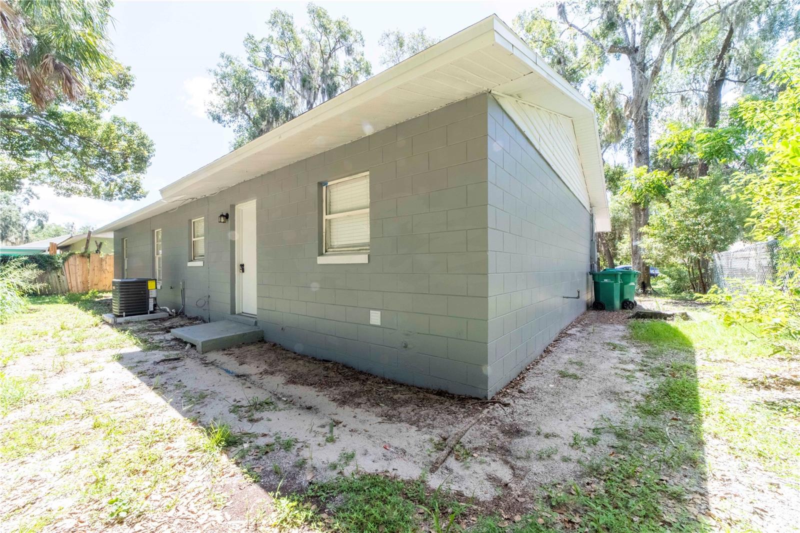 MOUNT DORA - Residential