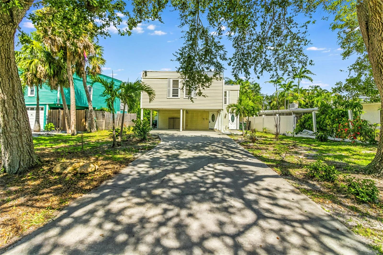 Prime Opportunity less than a mile to the #1 Rated Beach in the Nation- Siesta Beach! Enjoy days with your toes in the cool, white, powder sand, take in a yoga class, or take a swim in The Gulf! Then stroll to the vibrant Siesta Key Village for dining, live music, shops, farmers market, and festivals! Do you dream of building a new island home? Plans and competitive pricing for new construction are available! Or if restoring is more appealing- possibly bring your creativity to life in the existing home. The existing structure needs a complete renovation. There is room for a pool! Almost 1/4 acre lot in a charming neighborhood. Perfect for a second home, investment property, or primary residence. 6.4 mi to downtown Sarasota- known for it's Arts & Culture. Call today for more information!
