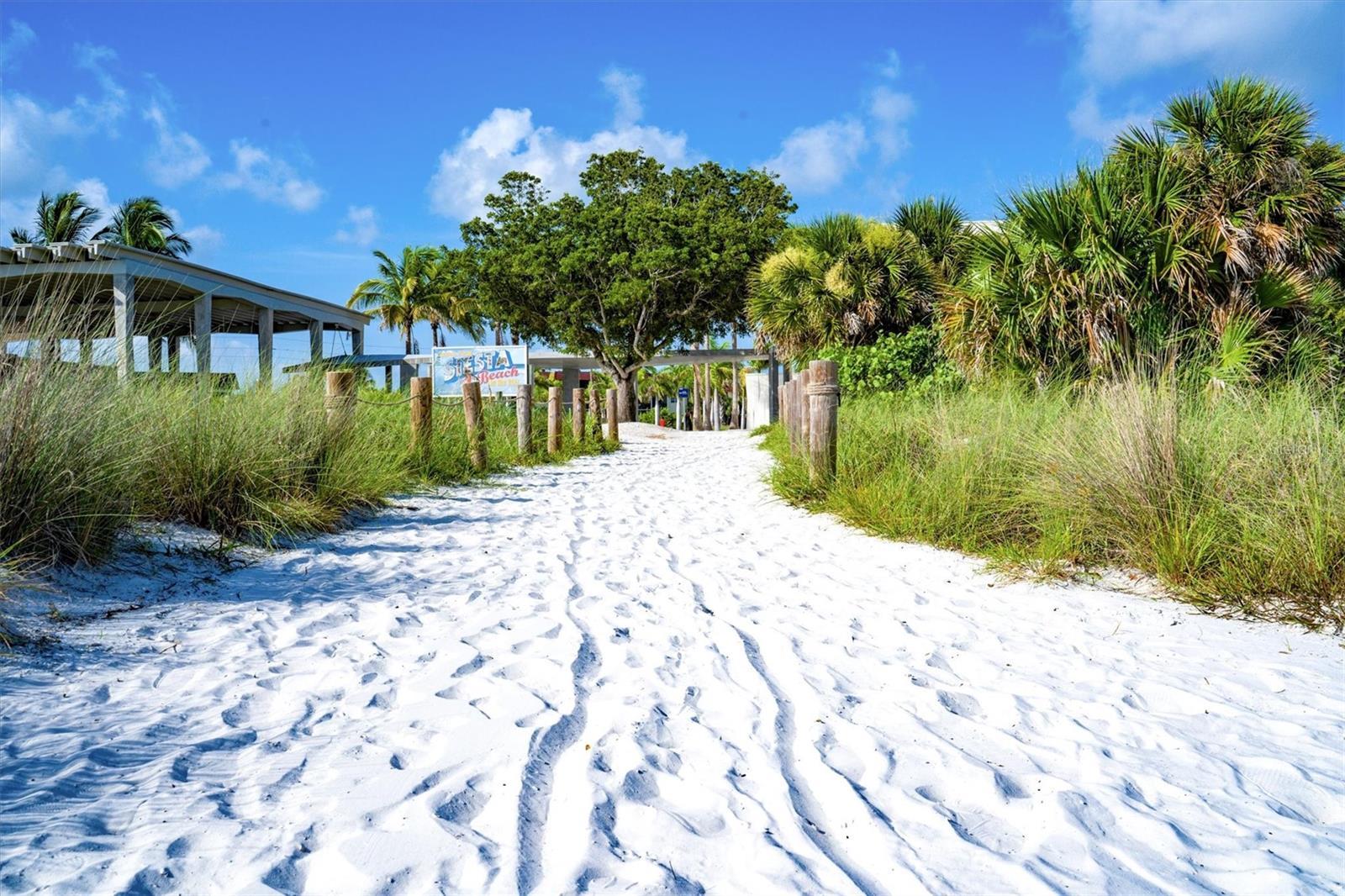 SARASOTA BEACH - Residential
