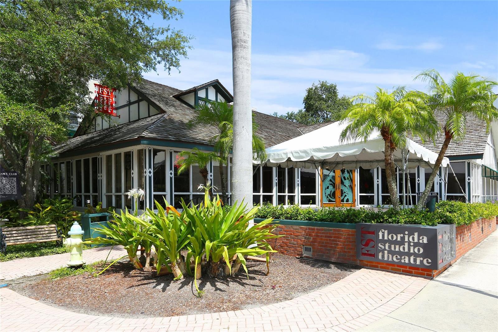 SARASOTA BEACH - Residential