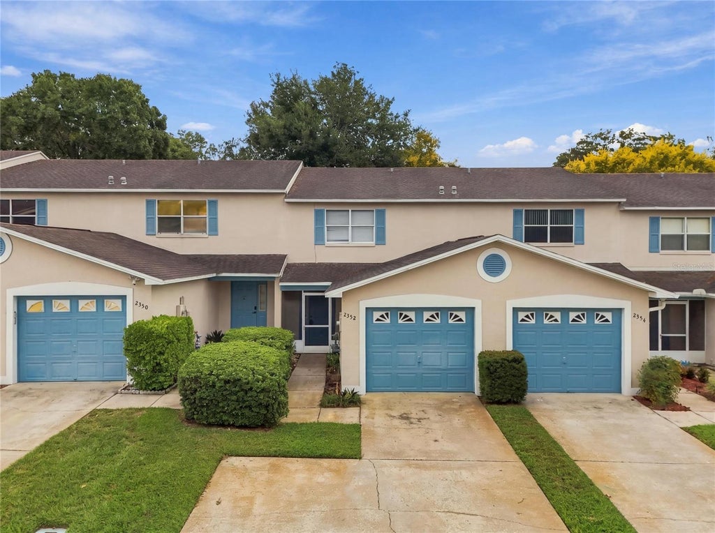 Photo of 2352 Isle Royale Court SE, Winter Haven, FL 33880 (MLS # L4965457)