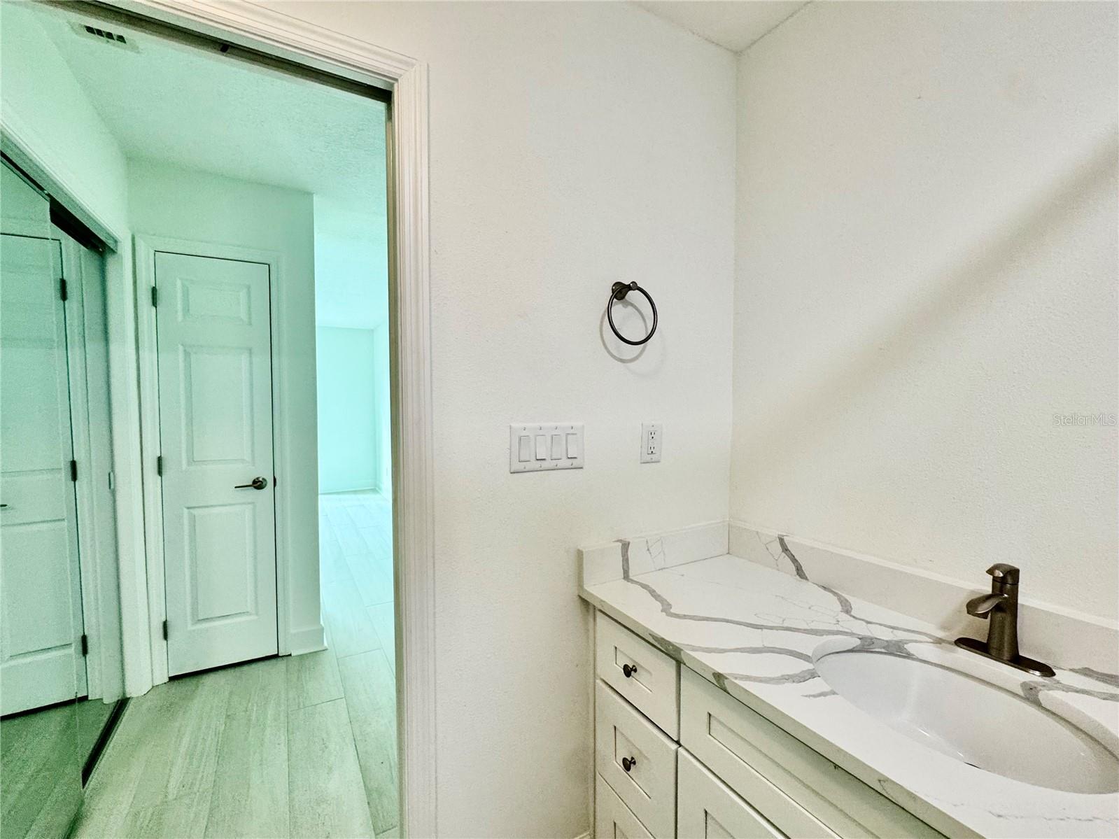 THE BAY VILLAS - Residential