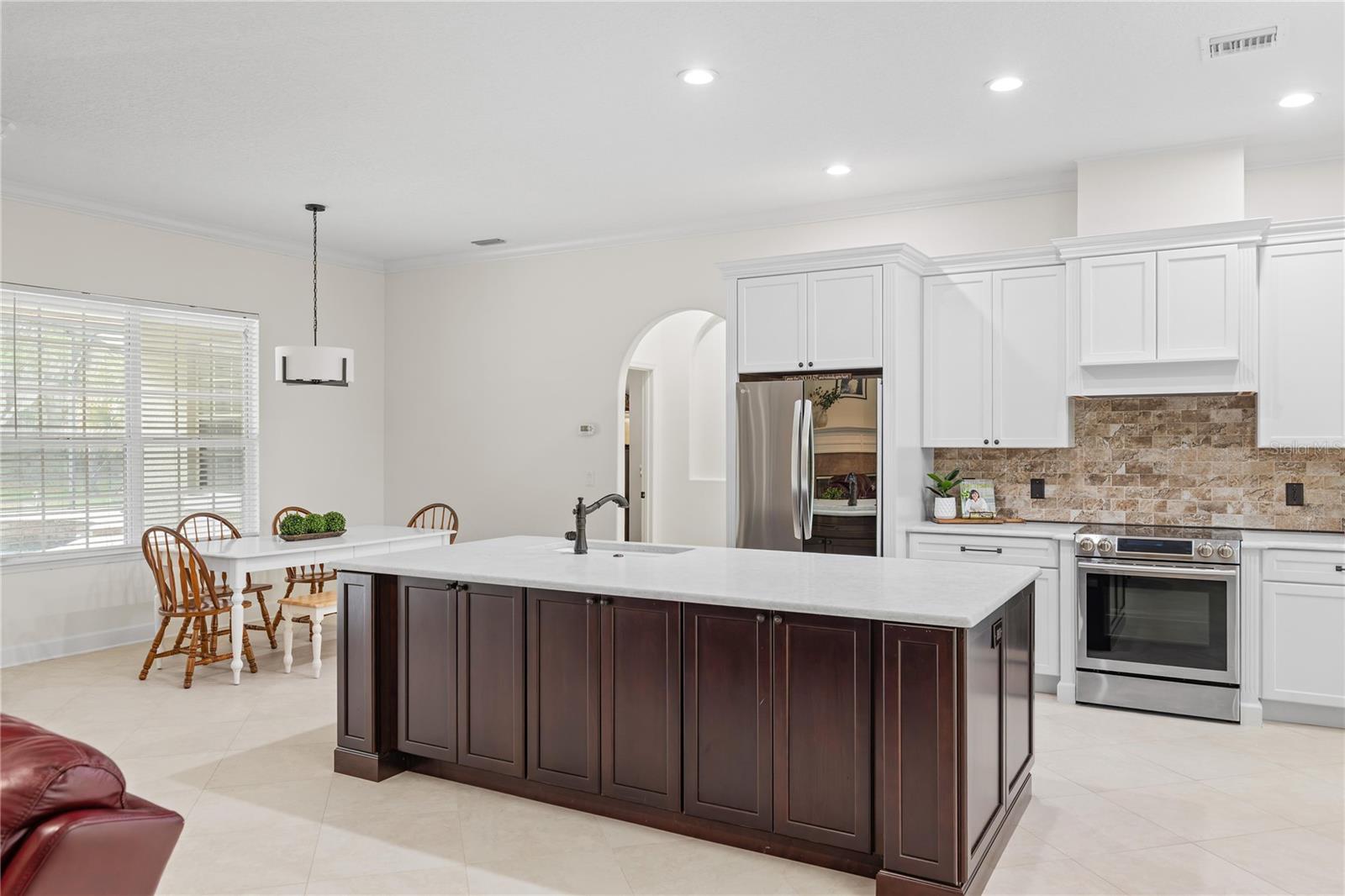 CARDINAL POINTE - Residential