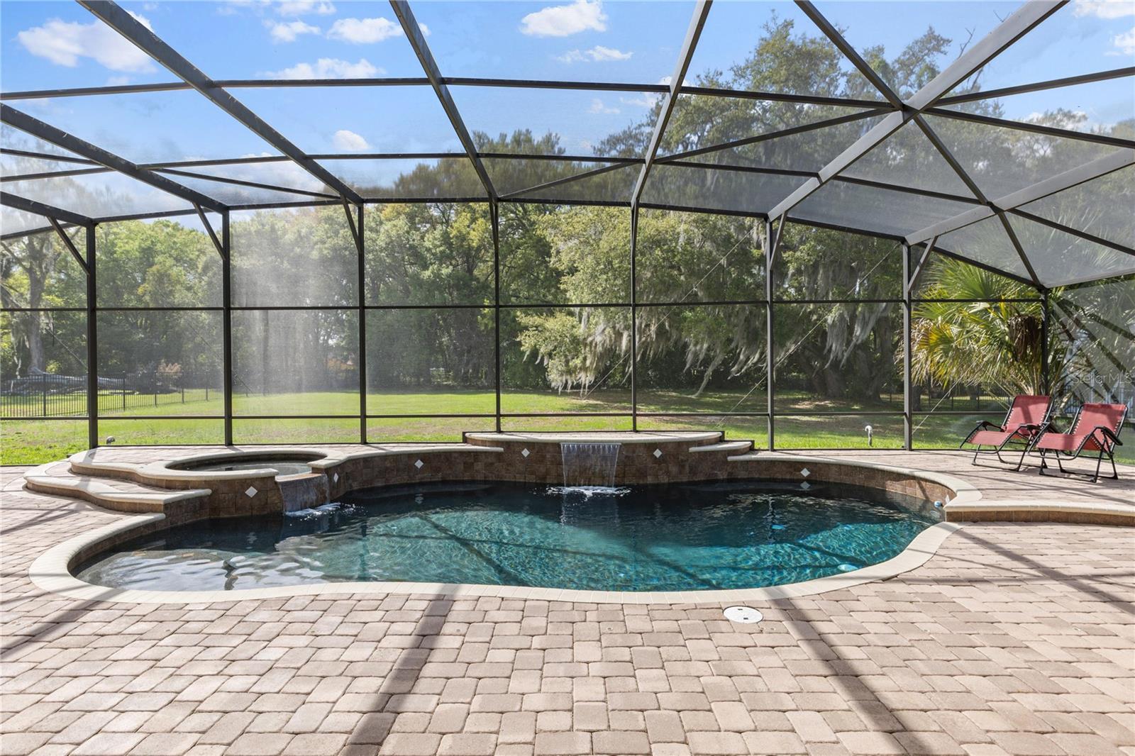 CARDINAL POINTE - Residential